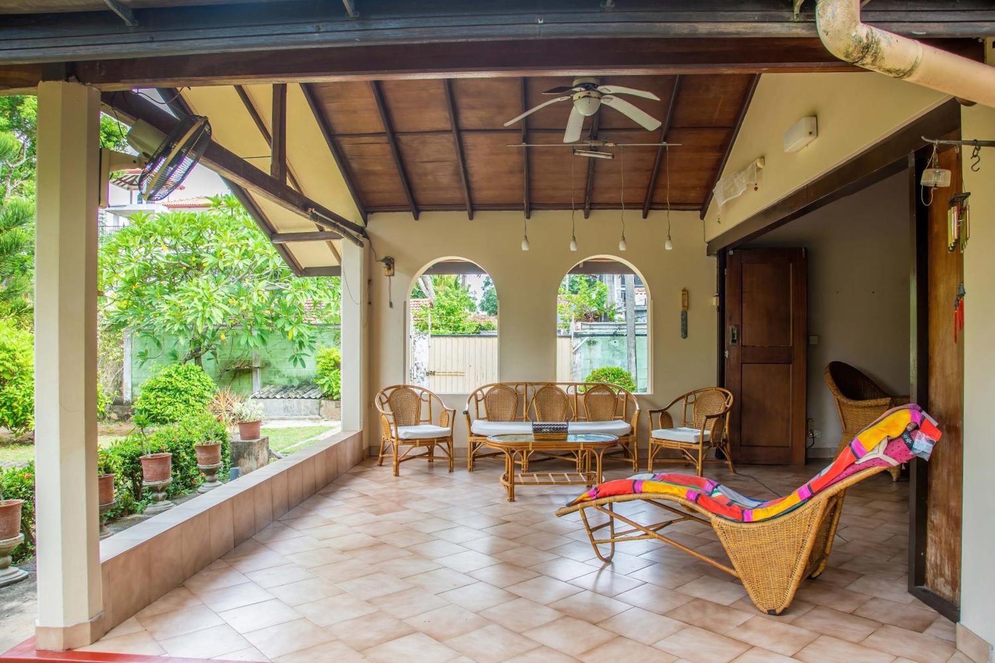 Fuchs Villas Negombo Exterior photo